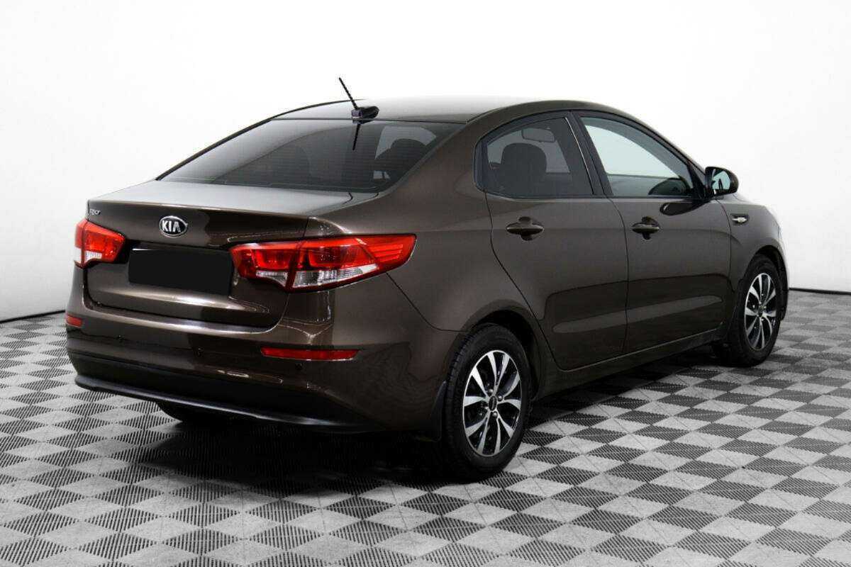 Купить Kia Rio с пробегом. Фото: #4