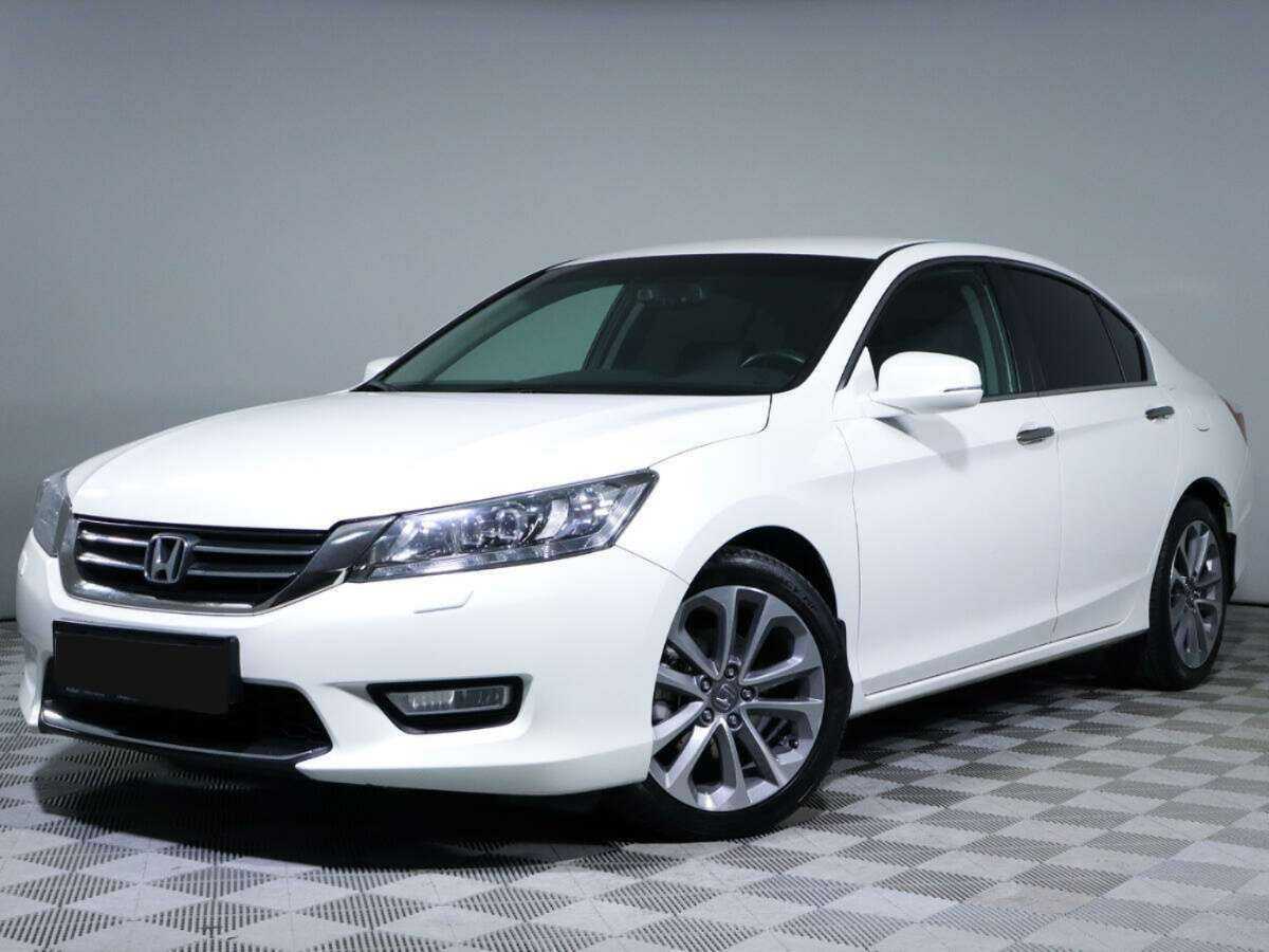 Купить Honda Accord с пробегом. Фото: #0