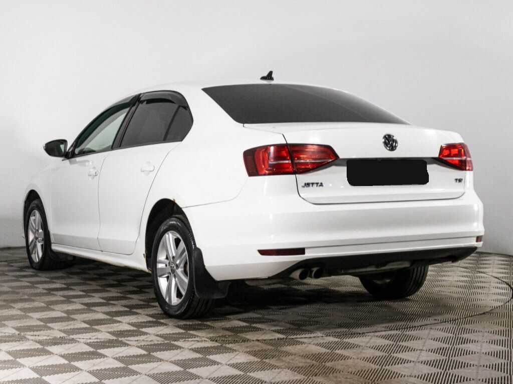 Купить Volkswagen Jetta с пробегом. Фото: #6
