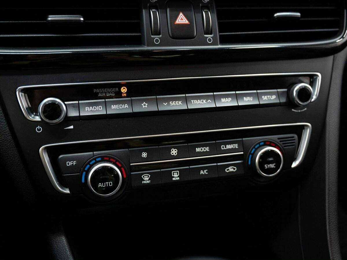 Купить Kia Optima с пробегом. Фото: #23