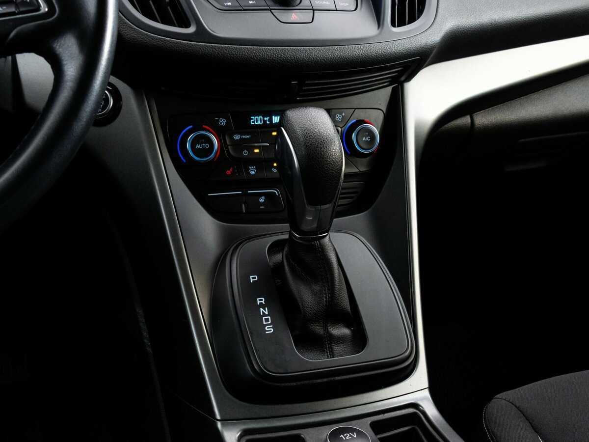 Купить Ford Kuga с пробегом. Фото: #11