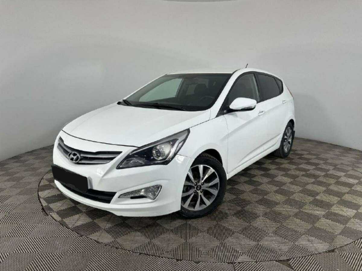 Купить Hyundai Solaris с пробегом. Фото: #0