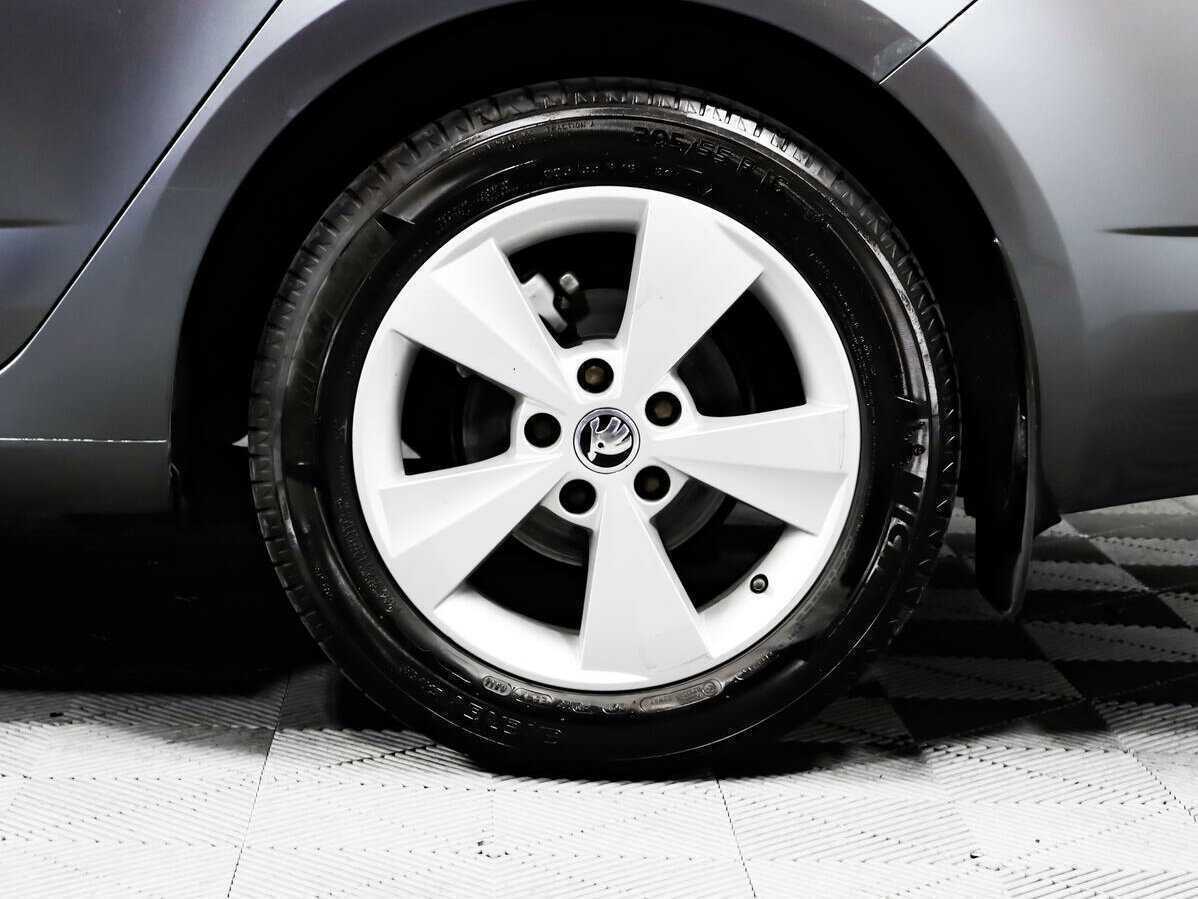 Купить Skoda Octavia с пробегом. Фото: #13