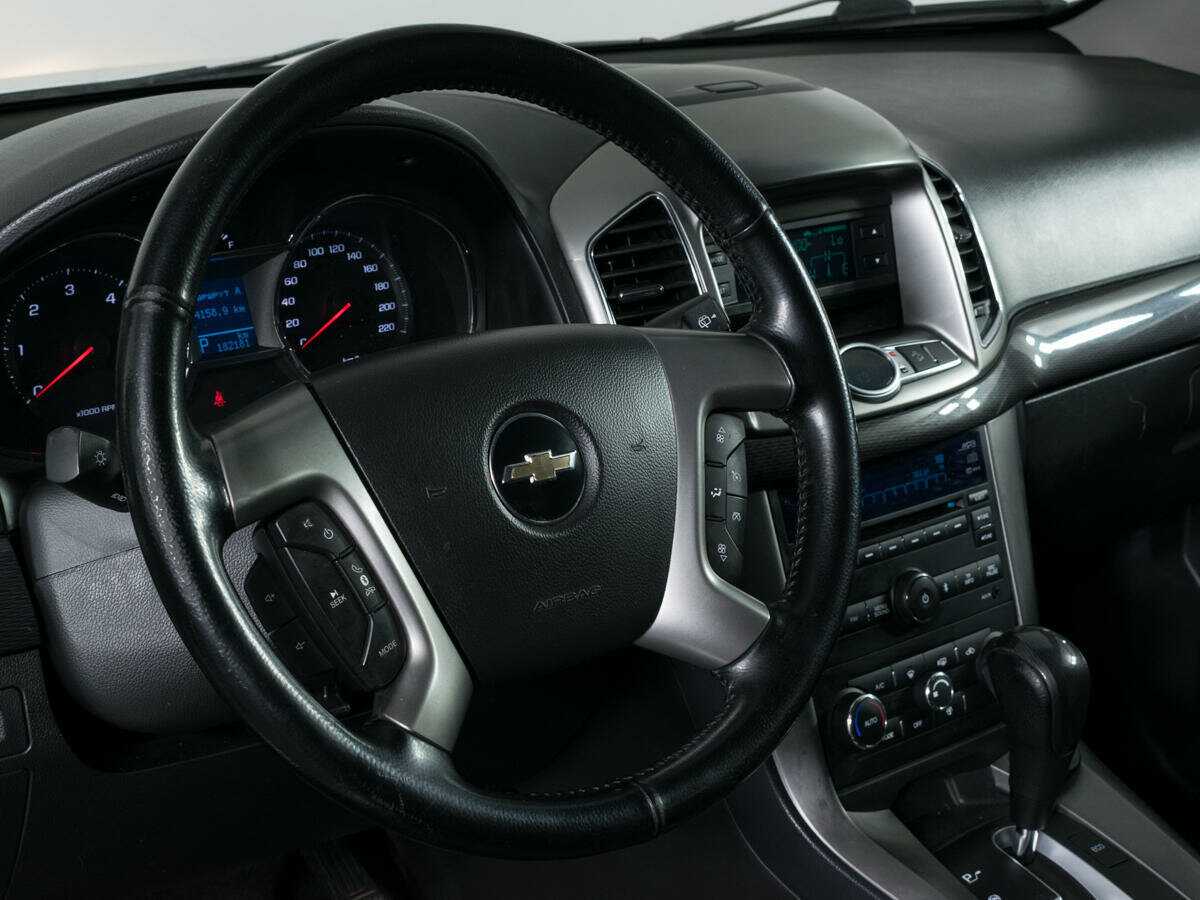 Купить Chevrolet Captiva с пробегом. Фото: #11