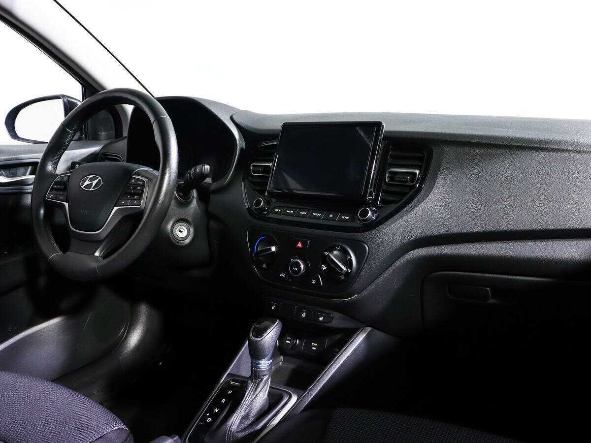 Купить Hyundai Solaris с пробегом. Фото: #8