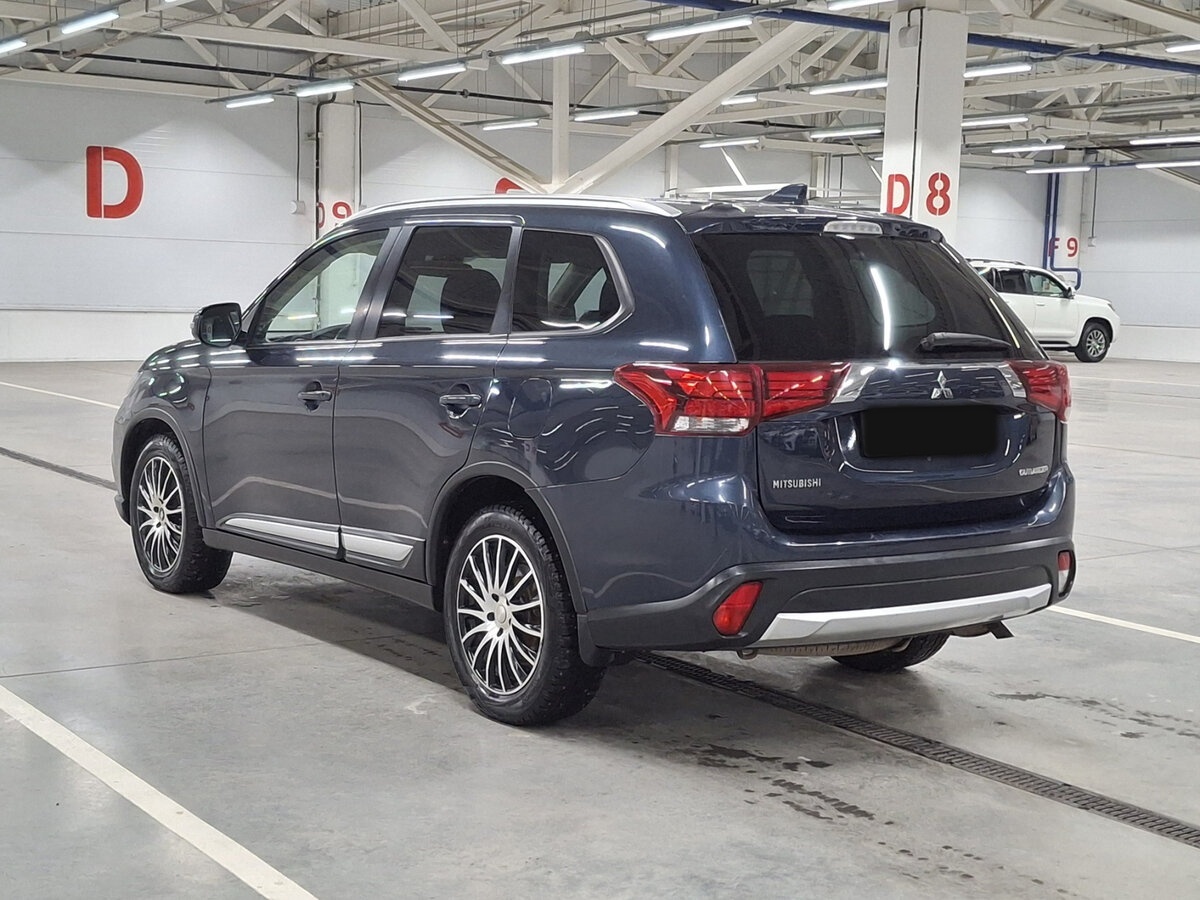 Купить Mitsubishi Outlander с пробегом. Фото: #6
