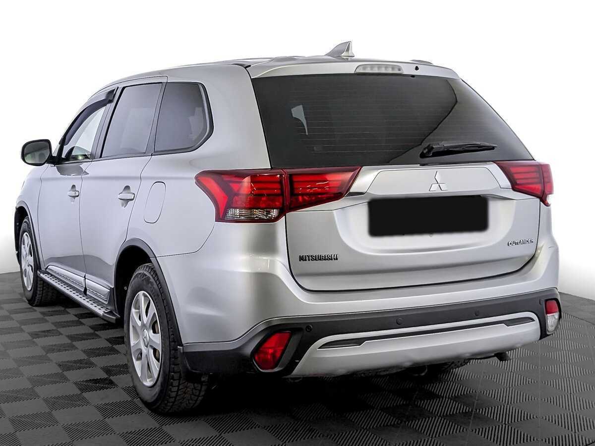 Купить Mitsubishi Outlander с пробегом. Фото: #6