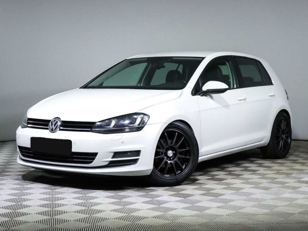 Купить Volkswagen Golf с пробегом. Посмотреть фото