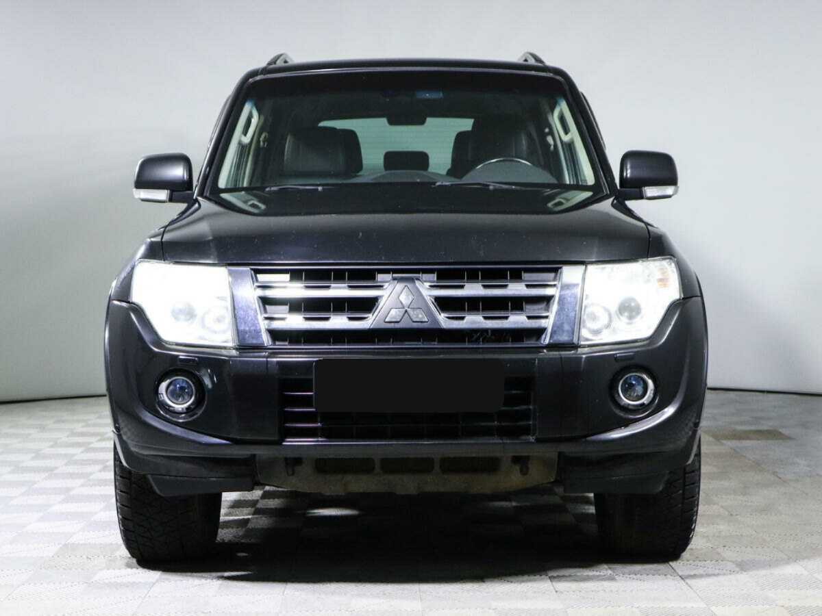 Купить Mitsubishi Pajero с пробегом. Фото: #1