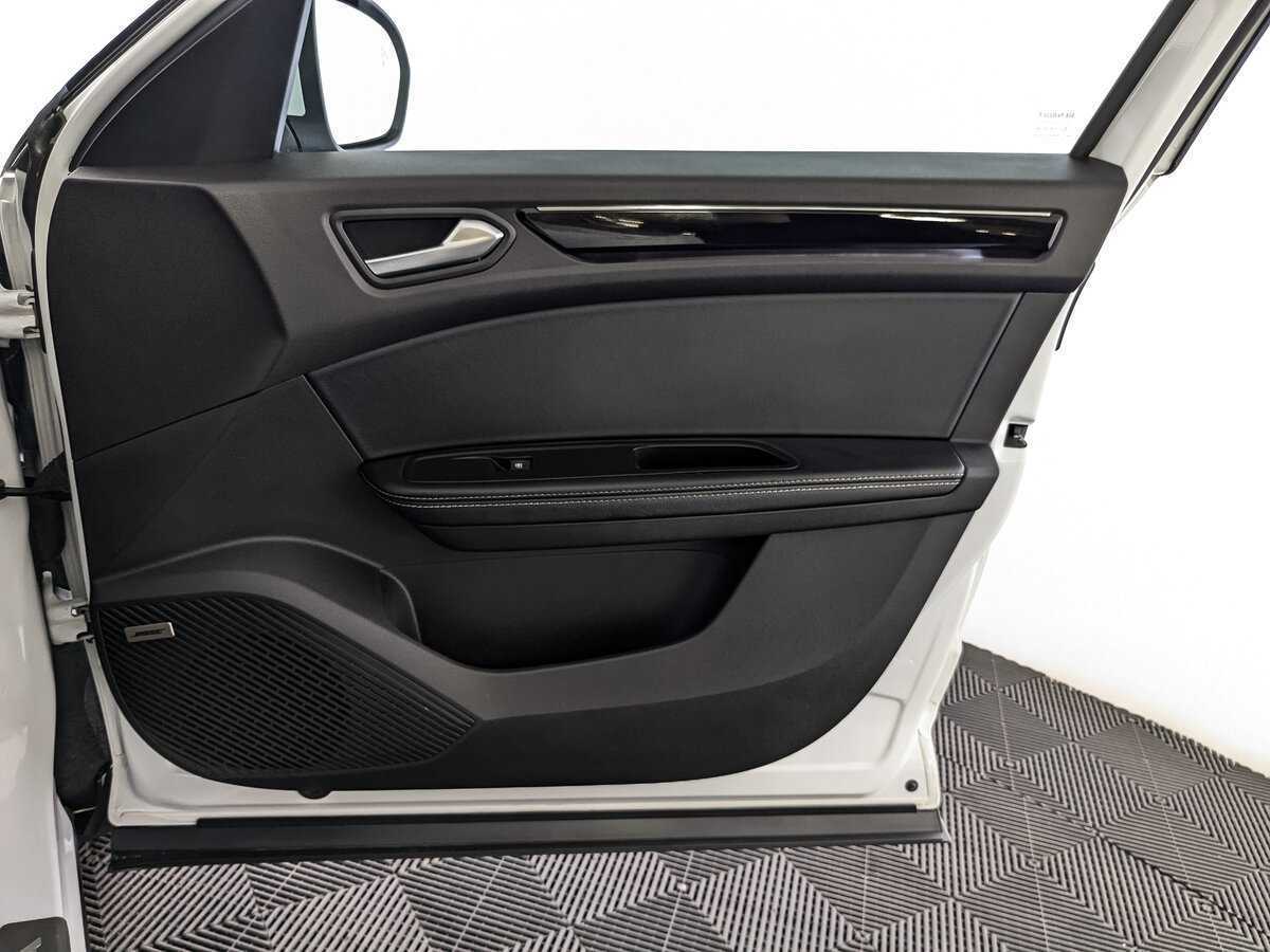 Купить Renault Arkana с пробегом. Фото: #20