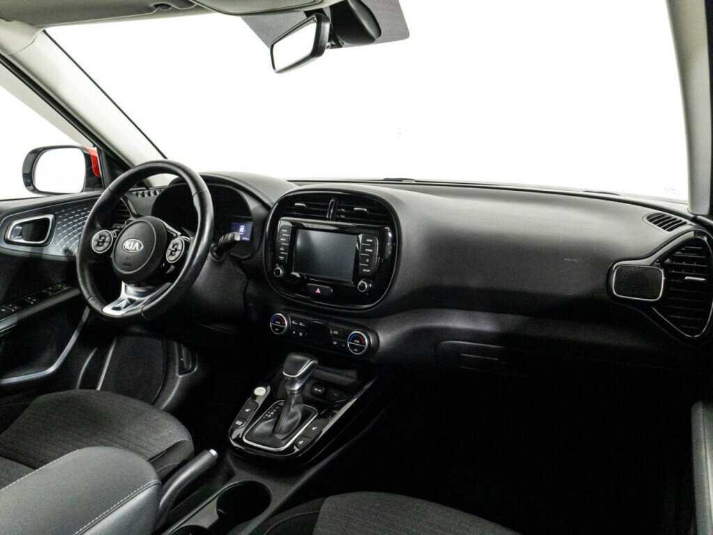 Купить Kia Soul с пробегом. Фото: #8