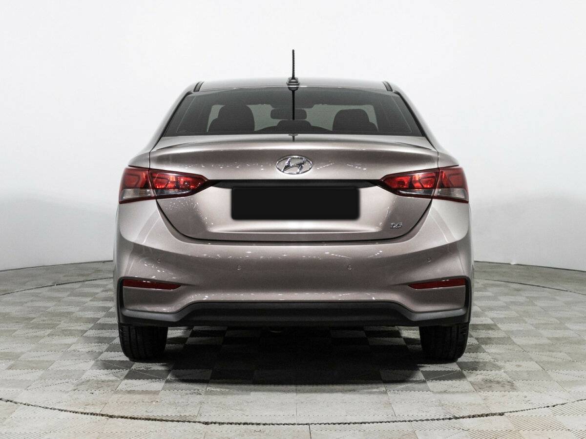 Купить Hyundai Solaris с пробегом. Фото: #5