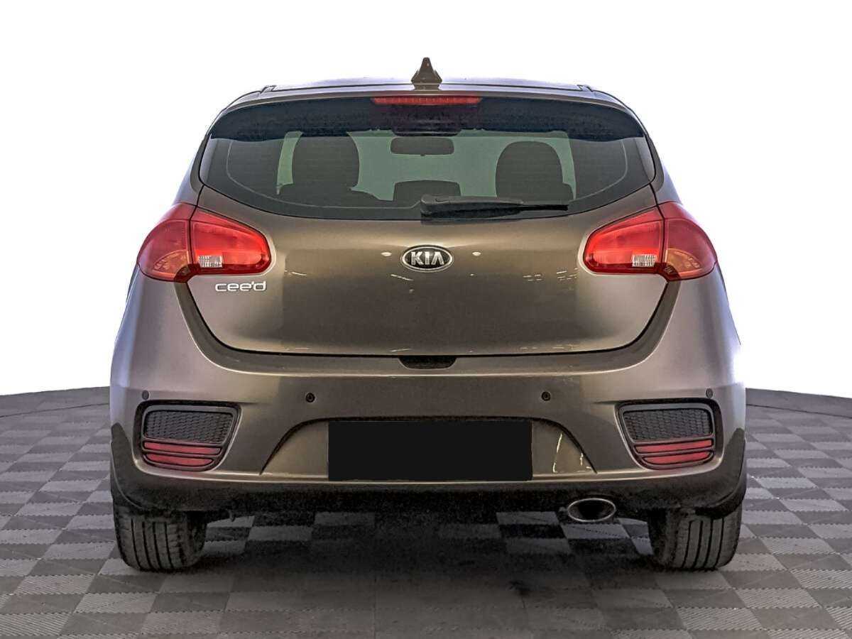 Купить Kia Ceed с пробегом. Фото: #5