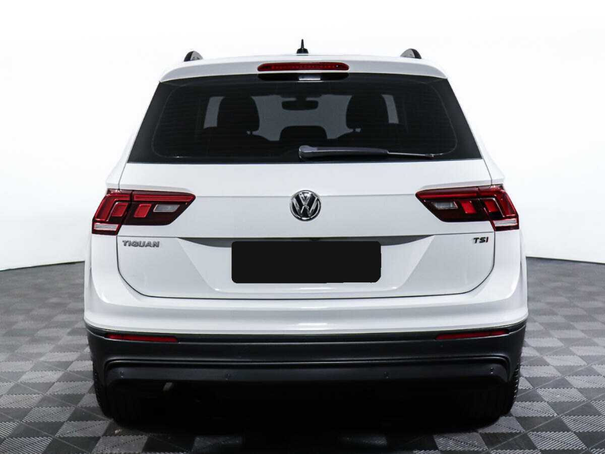 Купить Volkswagen Tiguan с пробегом. Фото: #5