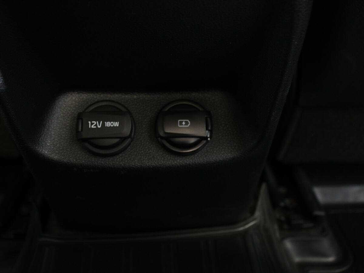 Купить Kia Optima с пробегом. Фото: #12