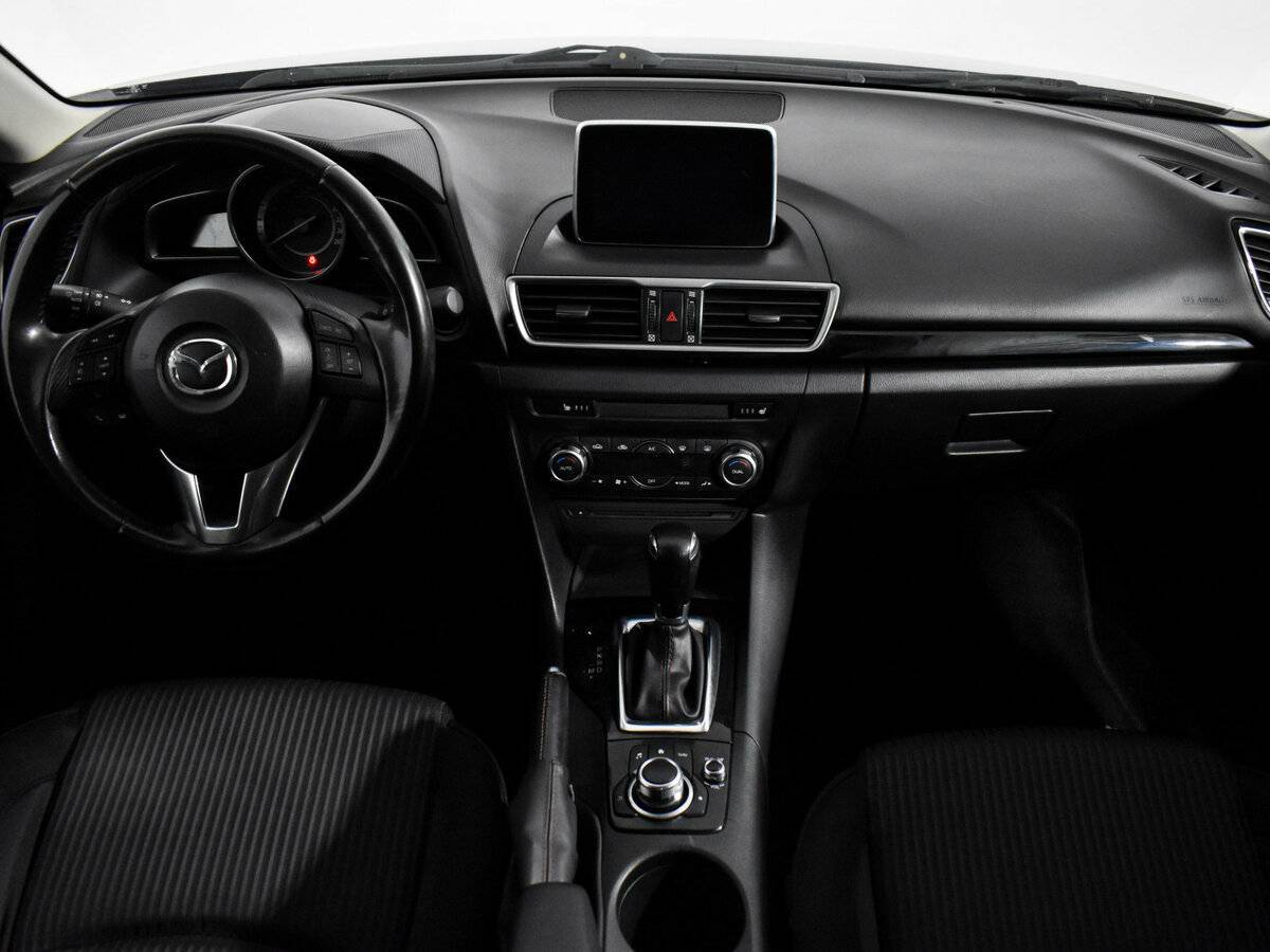 Купить Mazda 3 с пробегом. Фото: #14