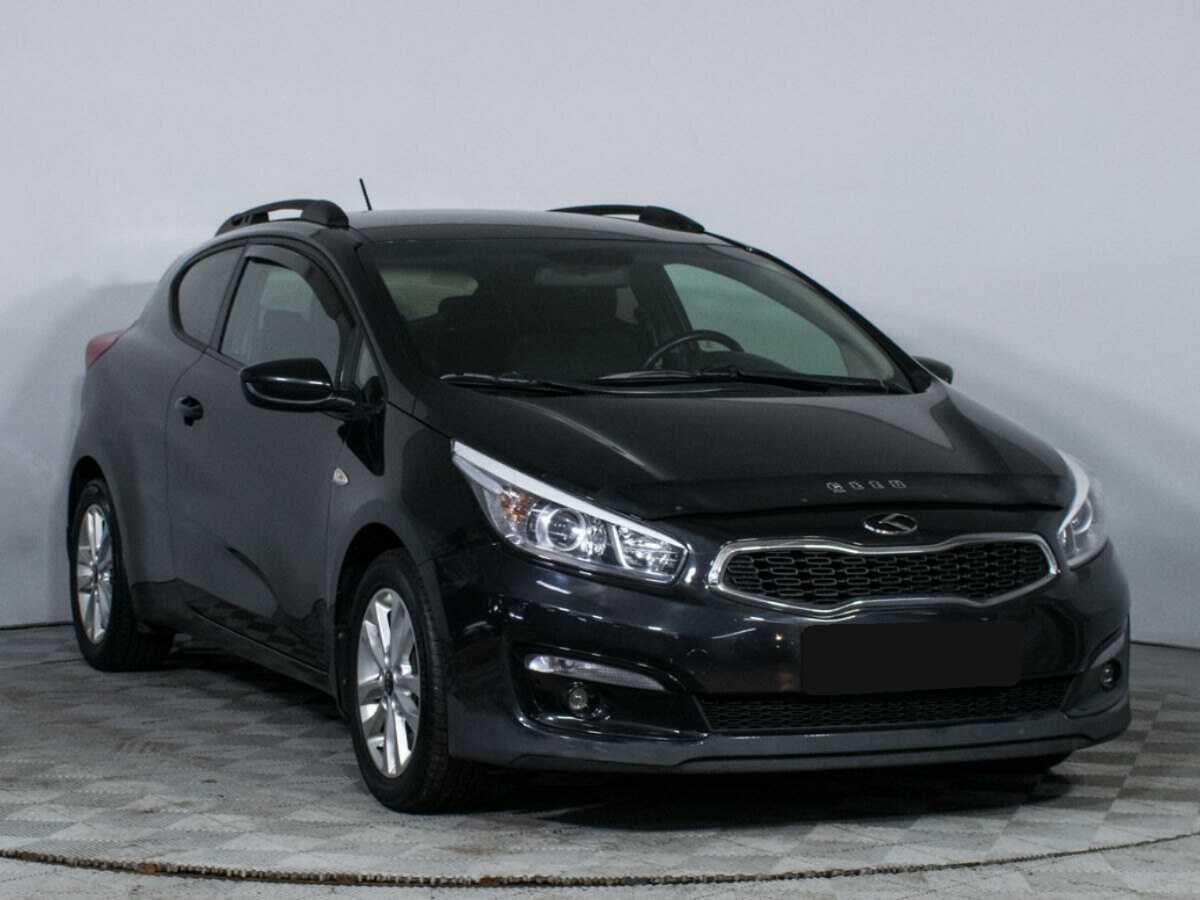 Купить Kia Ceed с пробегом. Фото: #2