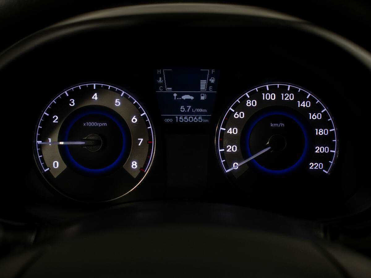 Купить Hyundai Solaris с пробегом. Фото: #11