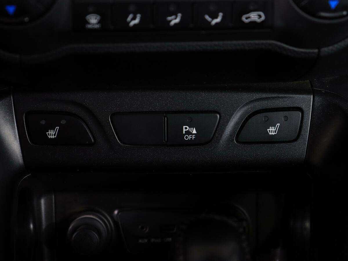 Купить Hyundai ix35 с пробегом. Фото: #21