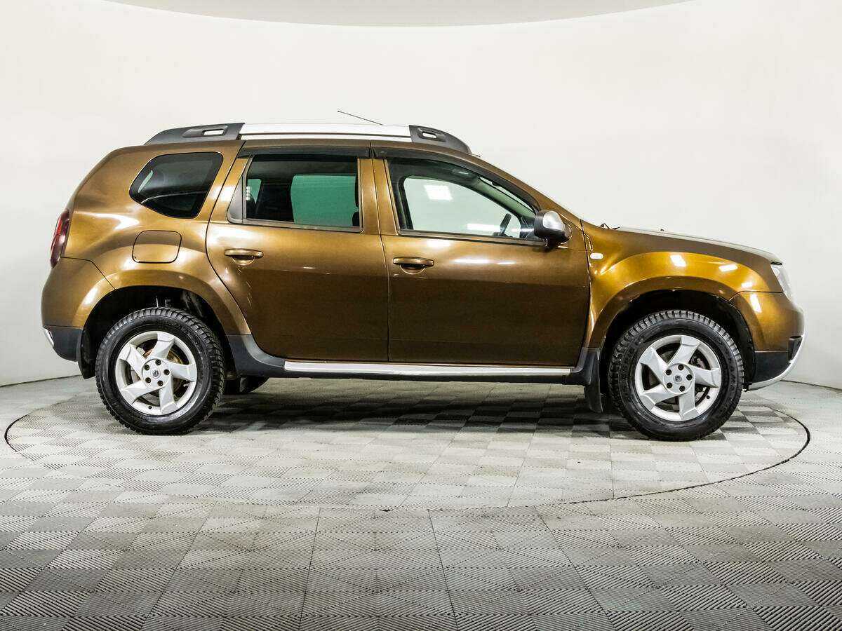 Купить Renault Duster с пробегом. Фото: #3