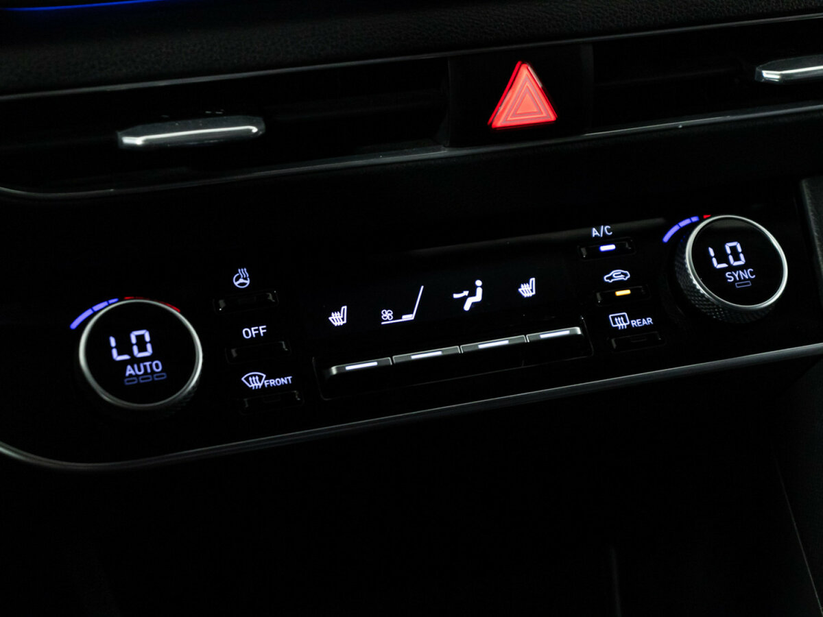 Купить Hyundai Sonata с пробегом. Фото: #16
