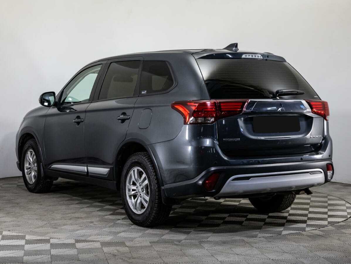 Купить Mitsubishi Outlander с пробегом. Фото: #5