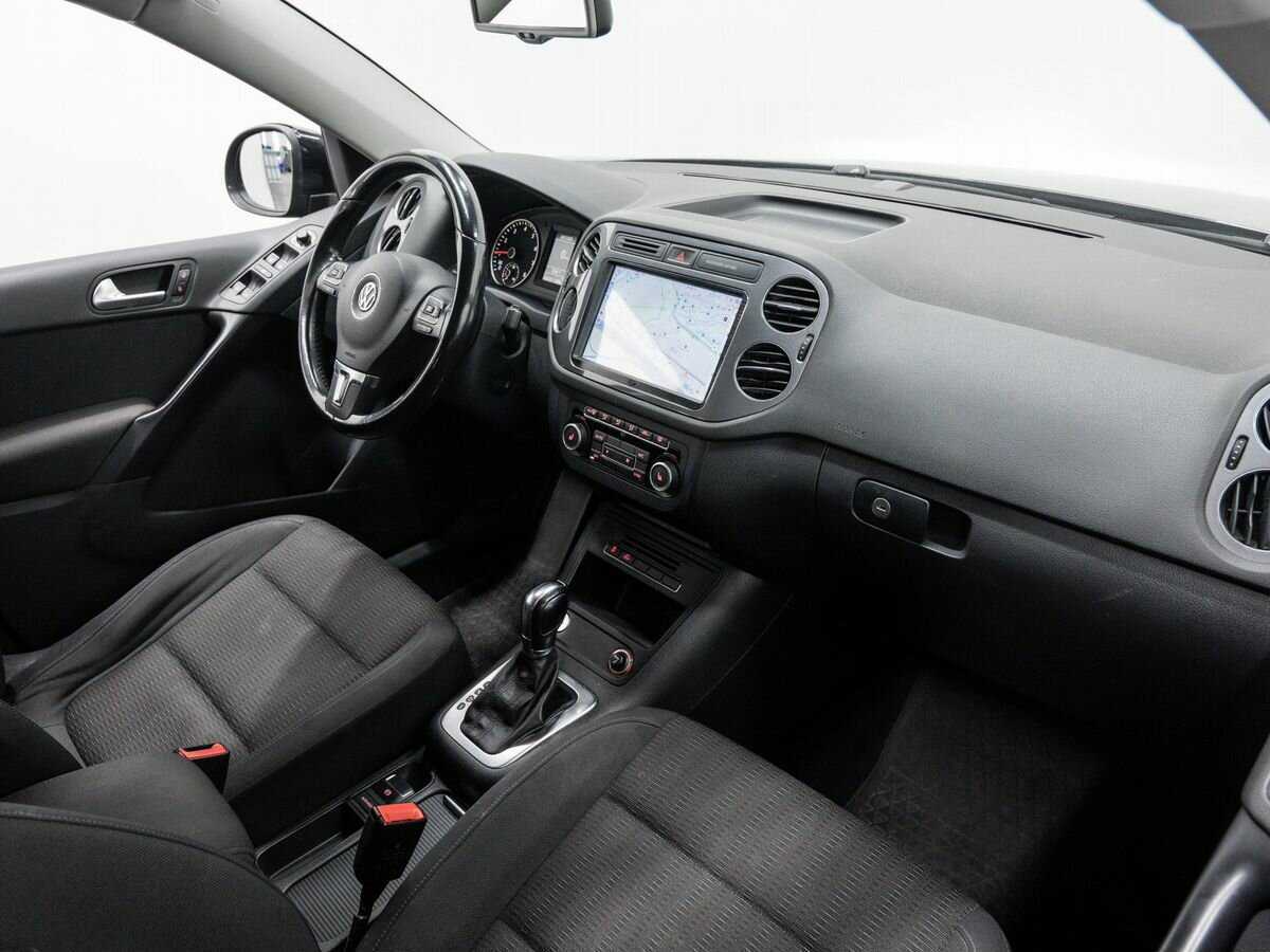 Купить Volkswagen Tiguan с пробегом. Фото: #6