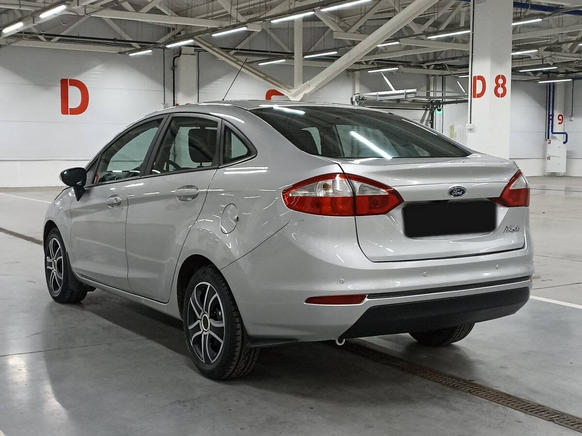 Купить Ford Fiesta с пробегом. Фото: #6