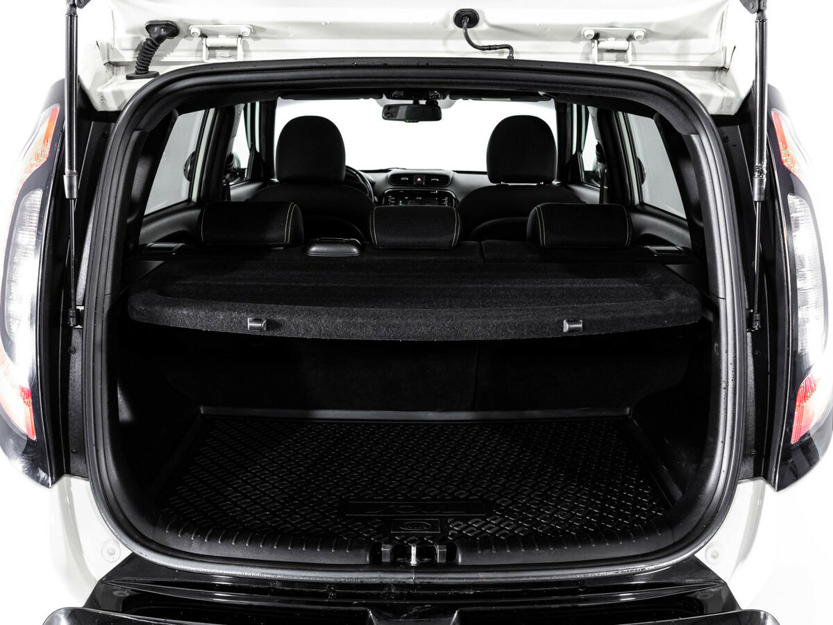Купить Kia Soul с пробегом. Фото: #23