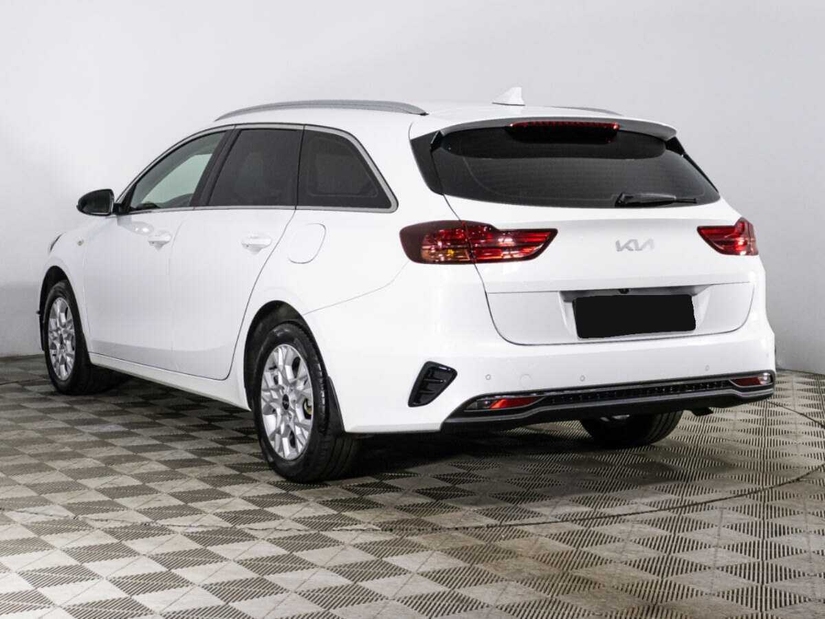 Купить Kia Ceed с пробегом. Фото: #6