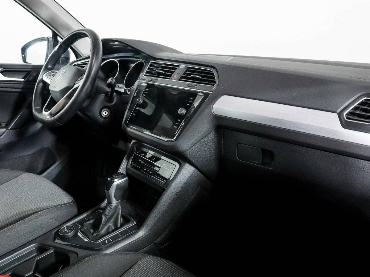 Купить Volkswagen Tiguan с пробегом. Фото: #4