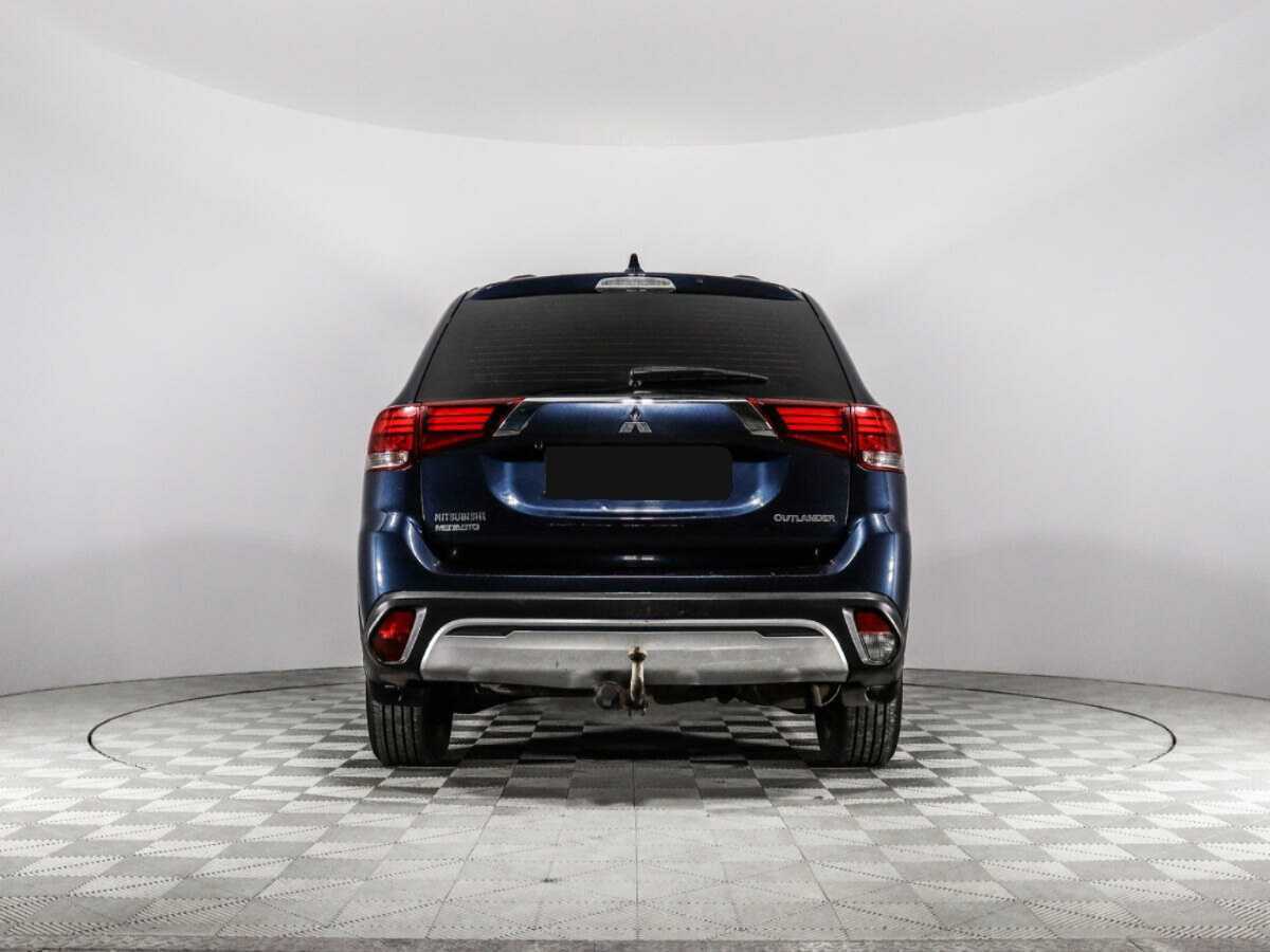 Купить Mitsubishi Outlander с пробегом. Фото: #5
