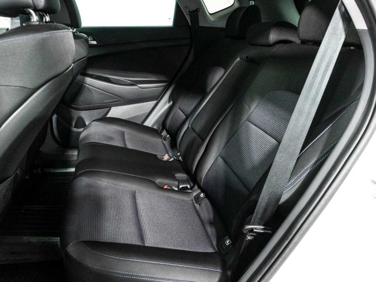 Купить Hyundai Tucson с пробегом. Фото: #9