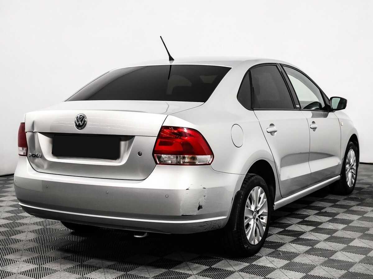 Купить Volkswagen Polo с пробегом. Фото: #4