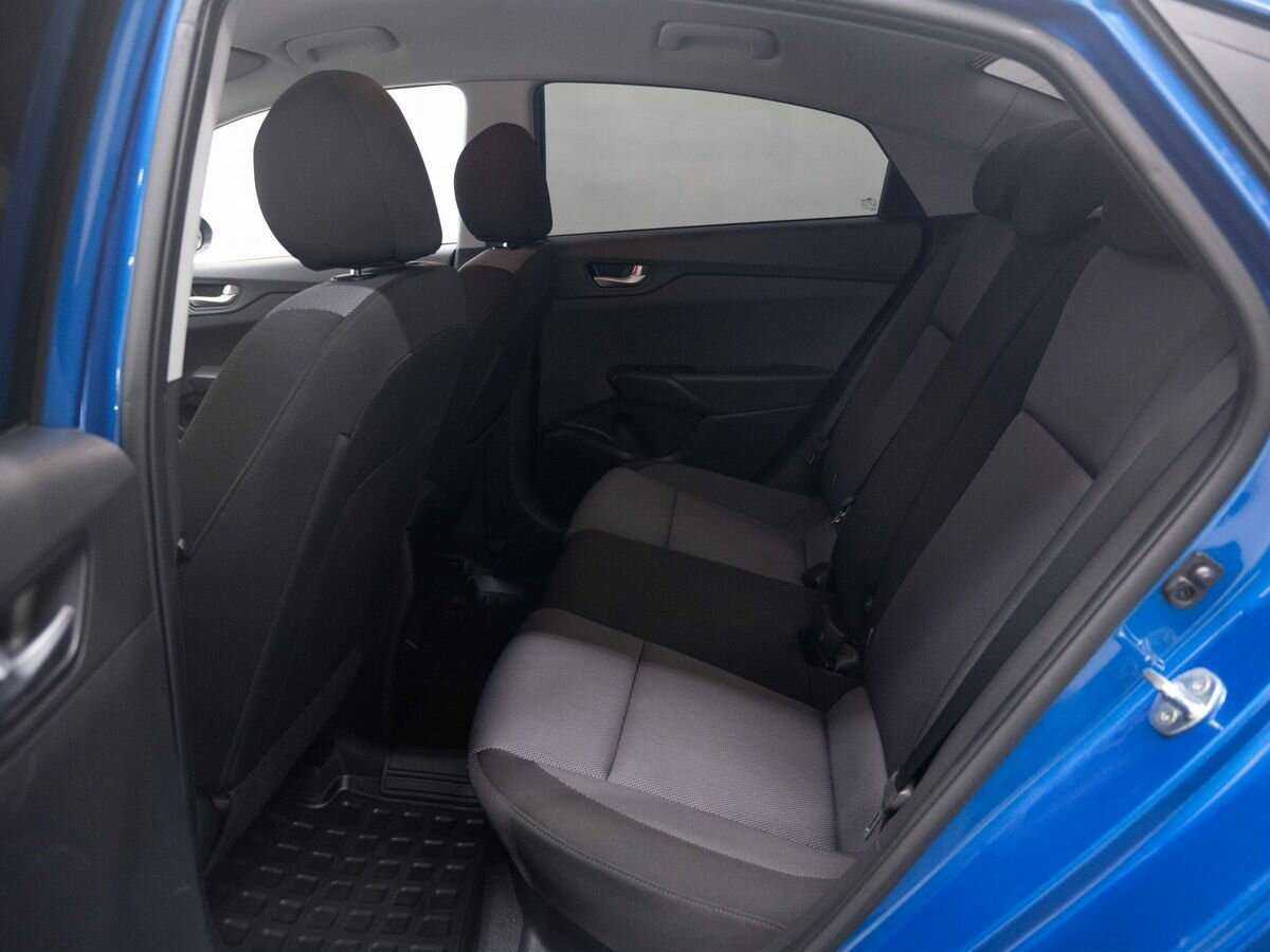 Купить Hyundai Solaris с пробегом. Фото: #10