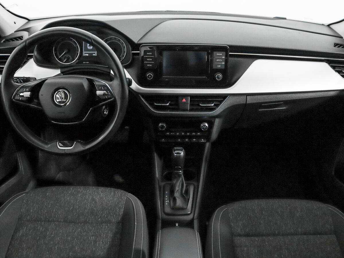 Купить Skoda Rapid с пробегом. Фото: #11