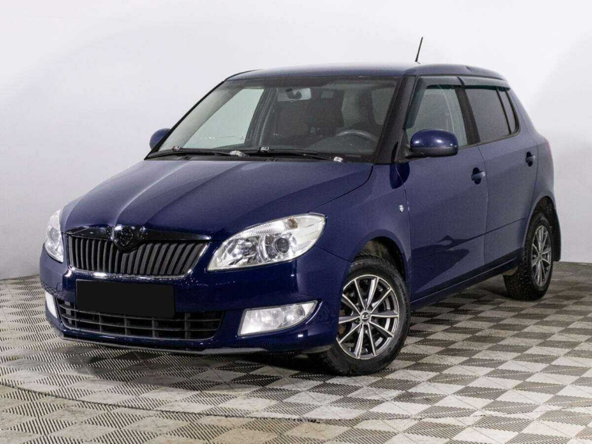 Купить Skoda Fabia с пробегом. Посмотреть фото
