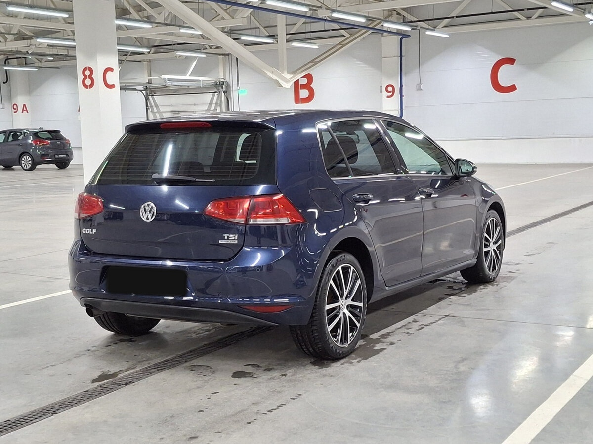 Купить Volkswagen Golf с пробегом. Фото: #4