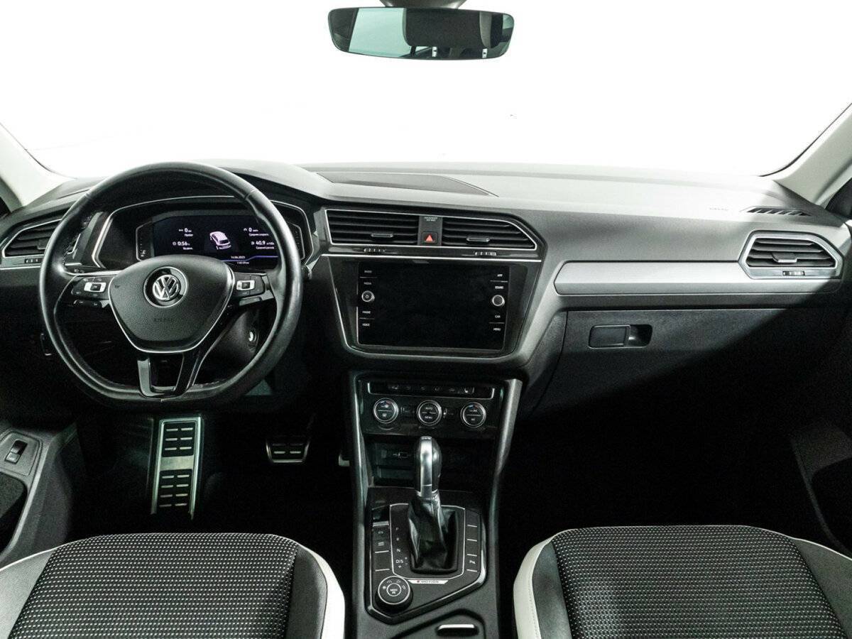 Купить Volkswagen Tiguan с пробегом. Фото: #12