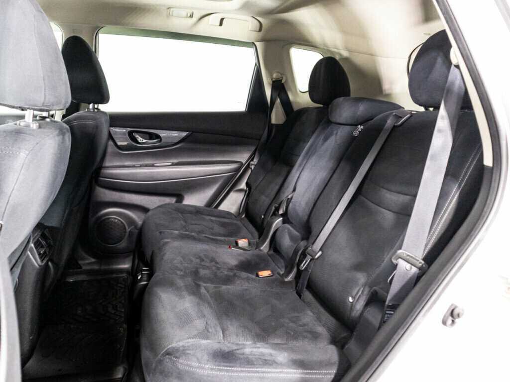 Купить Nissan X-Trail с пробегом. Фото: #9