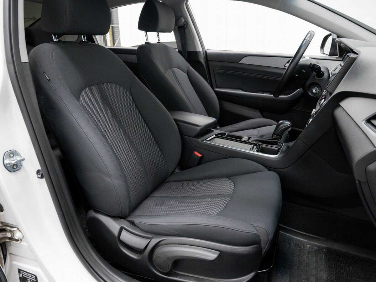 Купить Hyundai Sonata с пробегом. Фото: #7