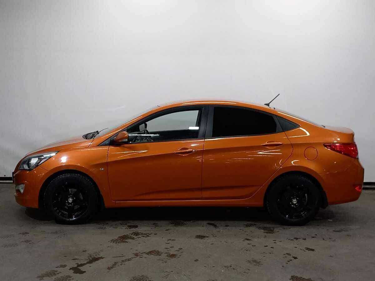 Купить Hyundai Solaris с пробегом. Фото: #7