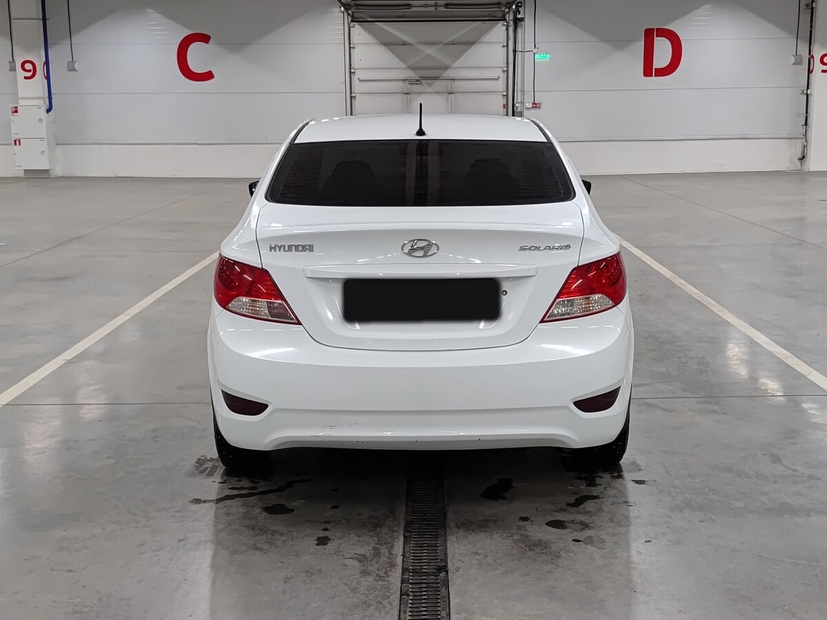 Купить Hyundai Solaris с пробегом. Фото: #5