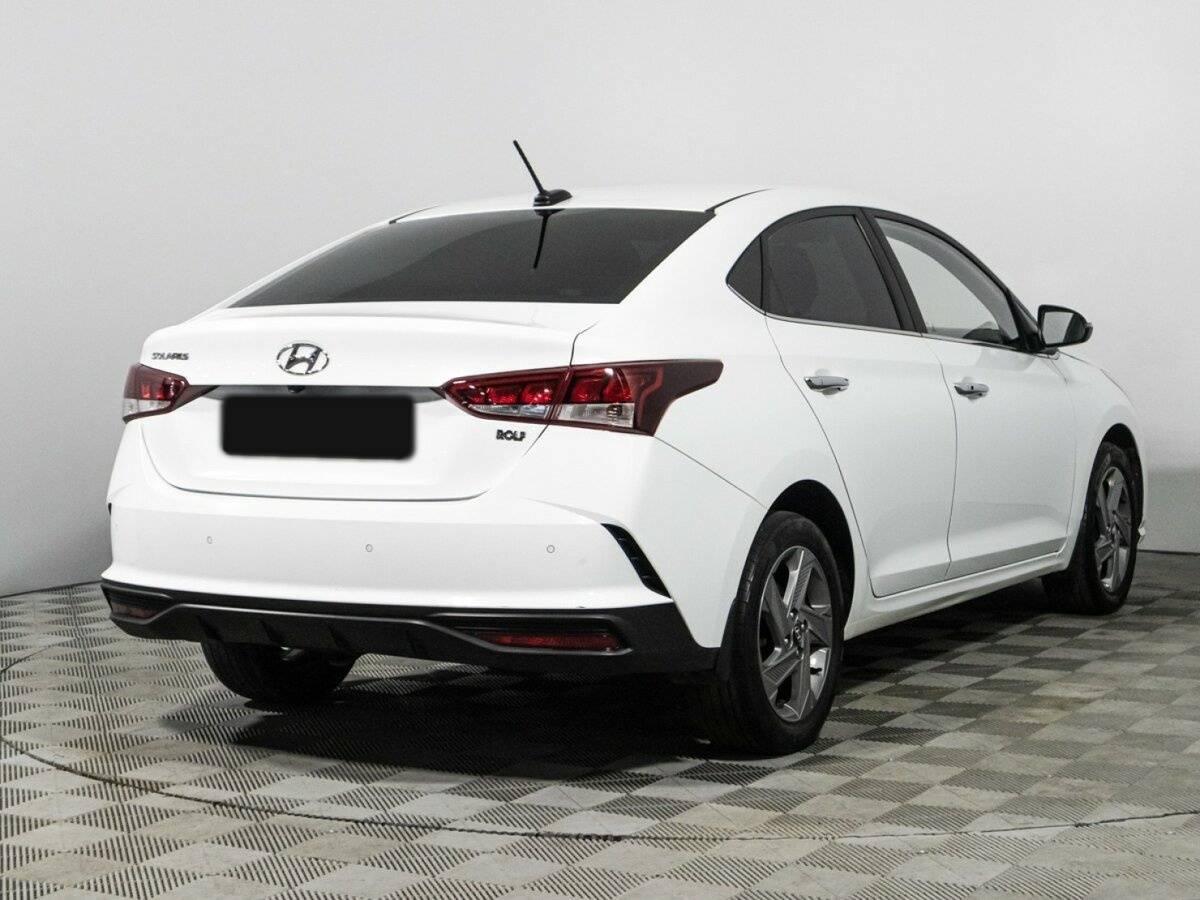 Купить Hyundai Solaris с пробегом. Фото: #4