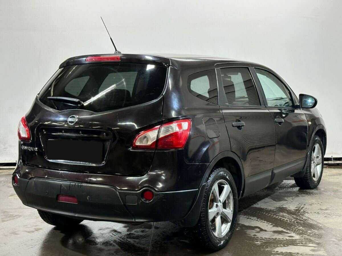 Купить Nissan Qashqai+2 с пробегом. Фото: #4