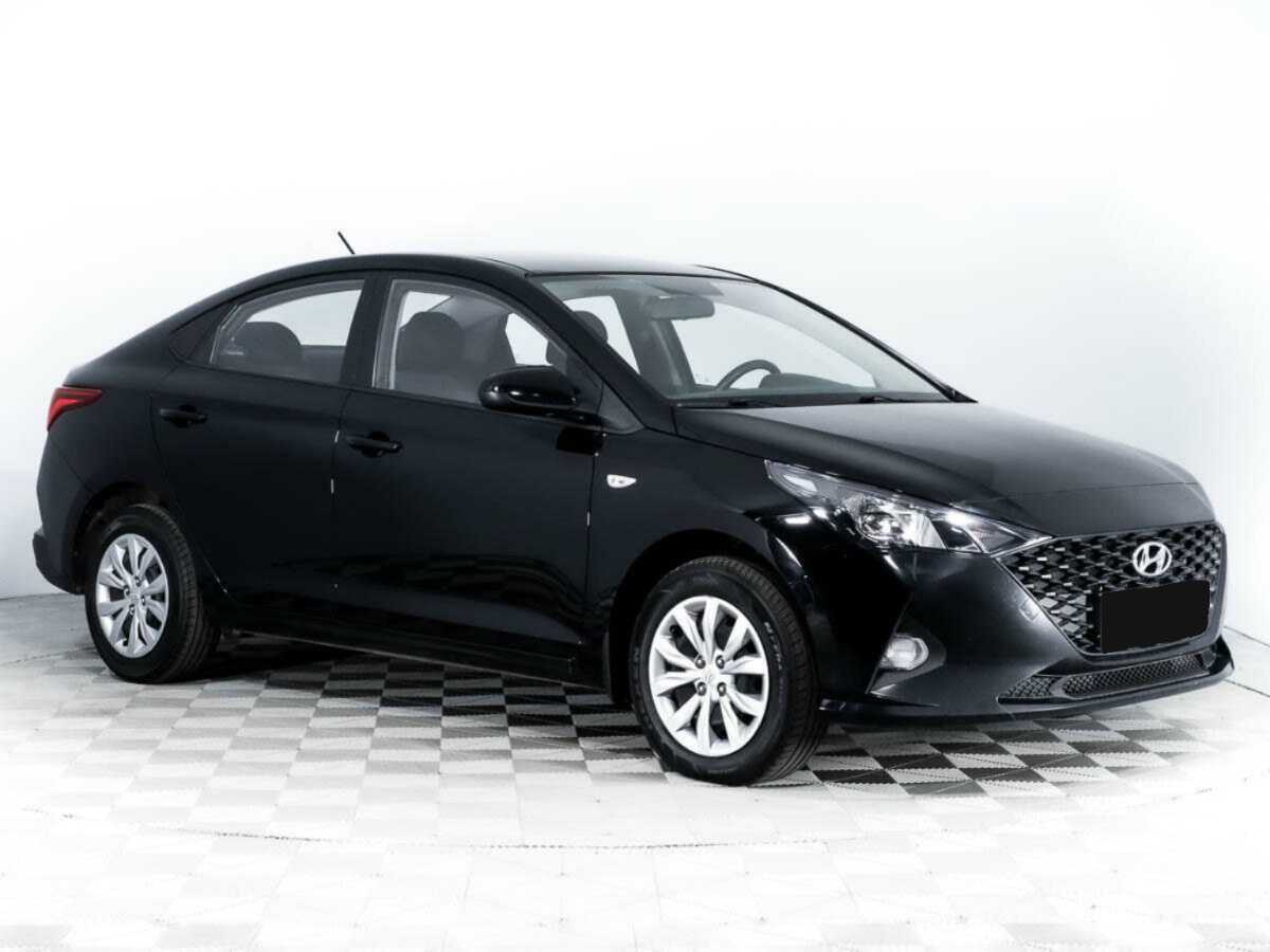 Купить Hyundai Solaris с пробегом. Фото: #2