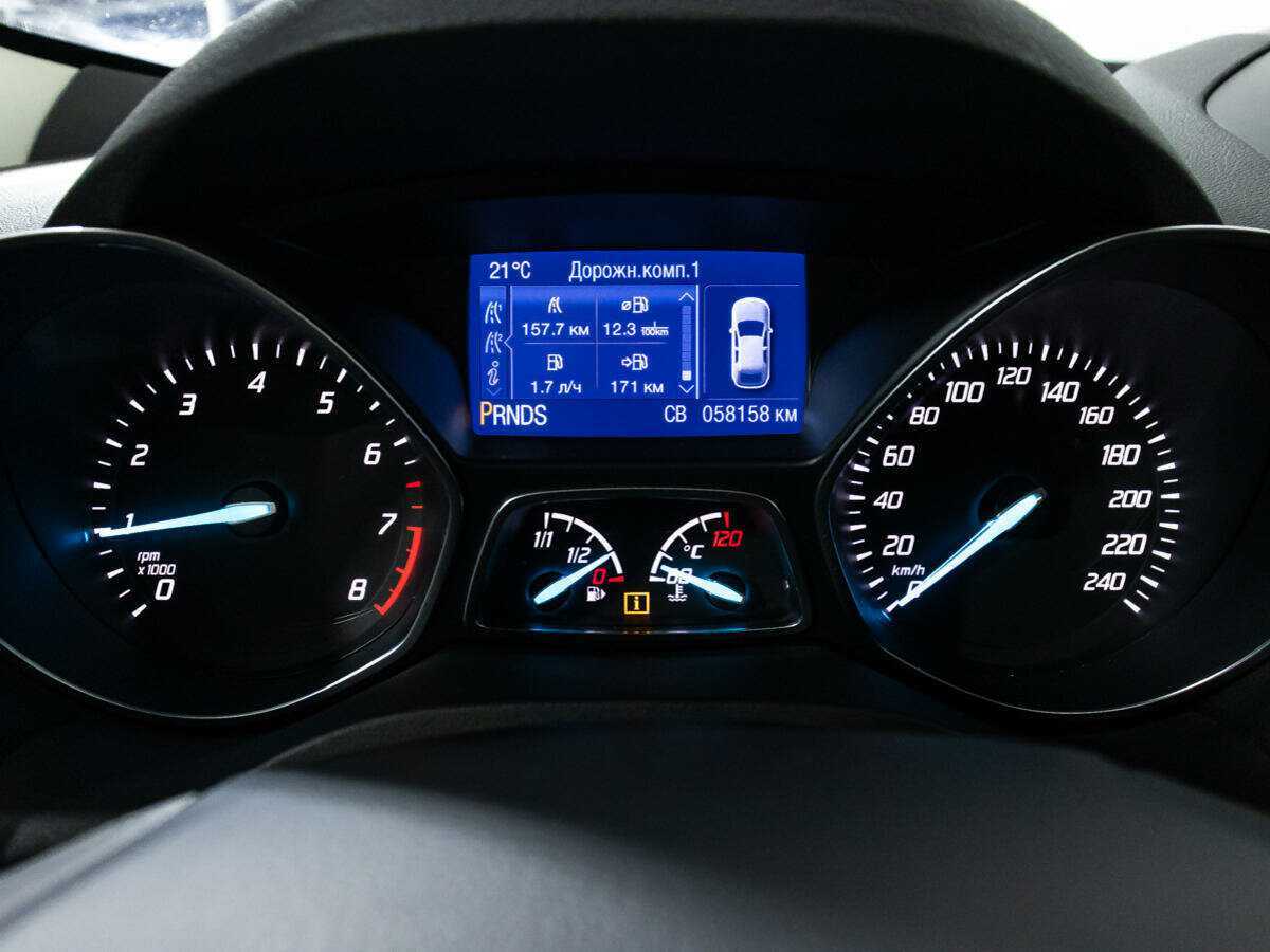 Купить Ford Kuga с пробегом. Фото: #11