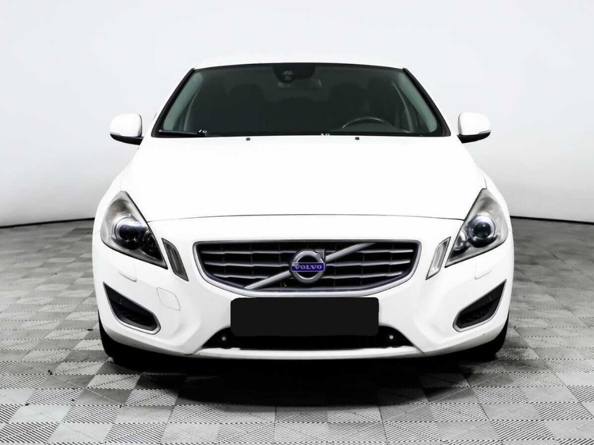 Купить Volvo S60 с пробегом. Фото: #1