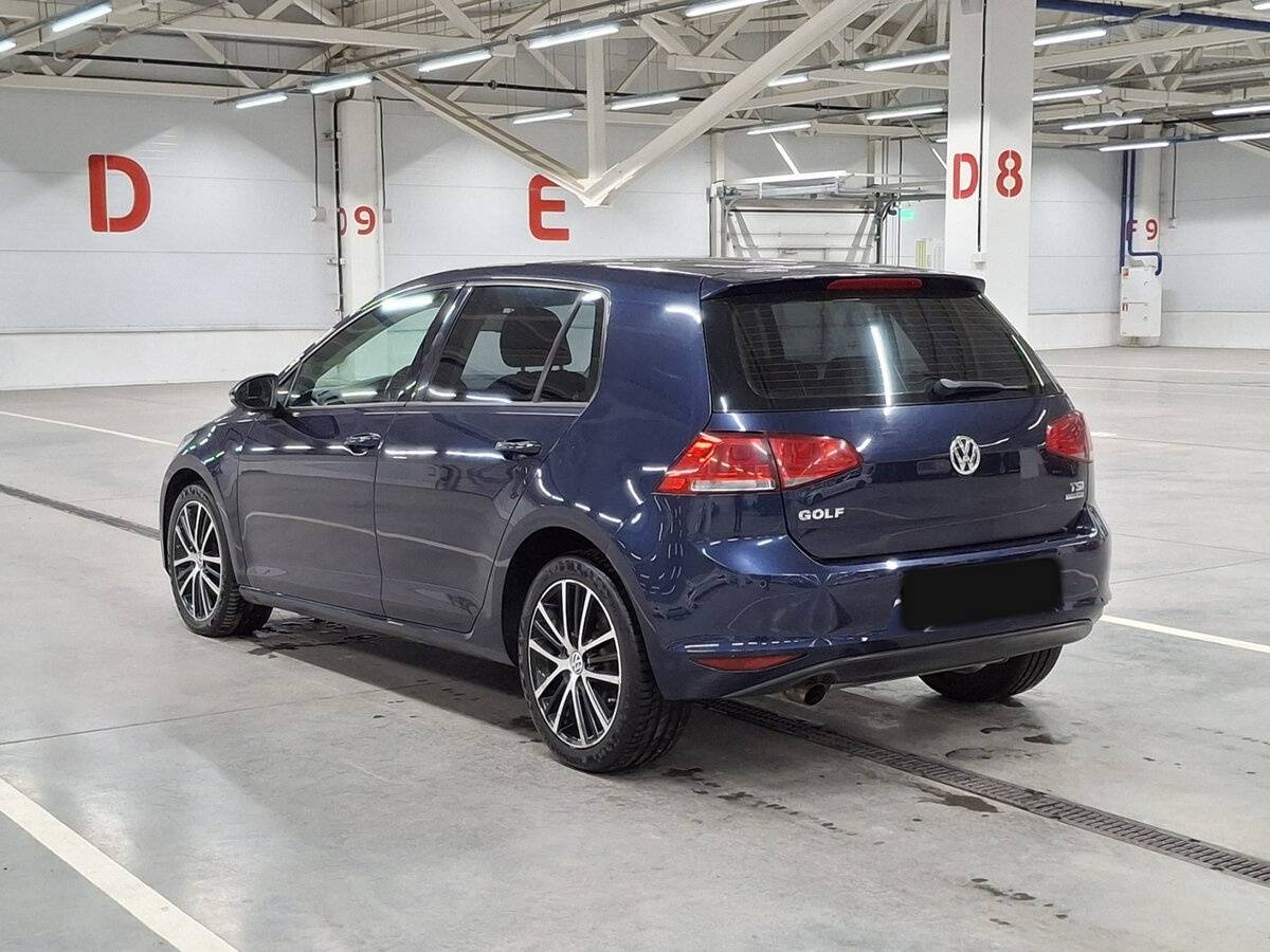 Купить Volkswagen Golf с пробегом. Фото: #6