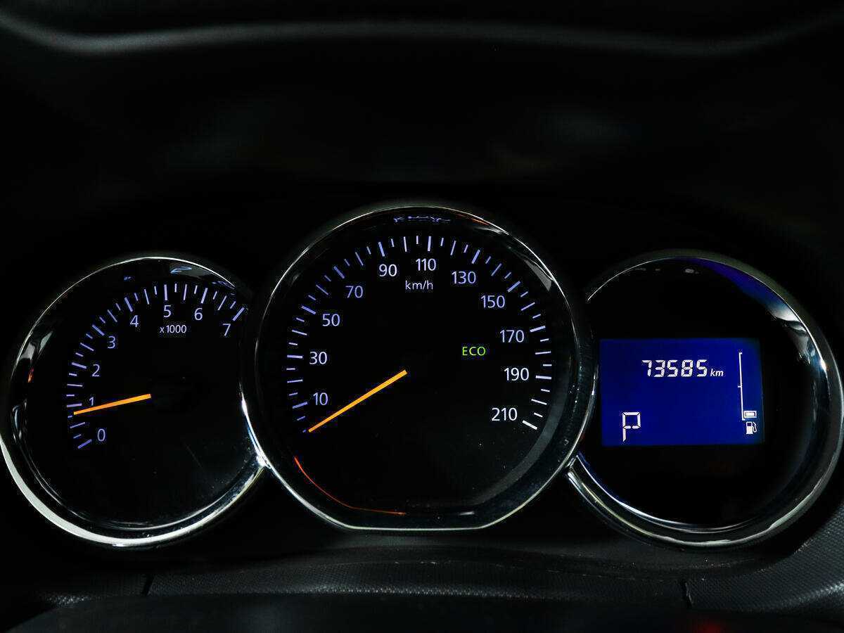 Купить Renault Duster с пробегом. Фото: #8